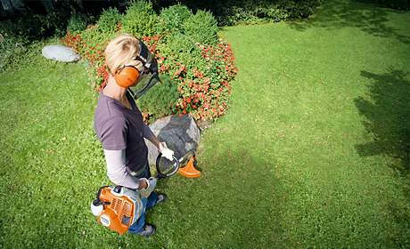 COUPE-BORDURE THERMIQUE STIHL FS 40