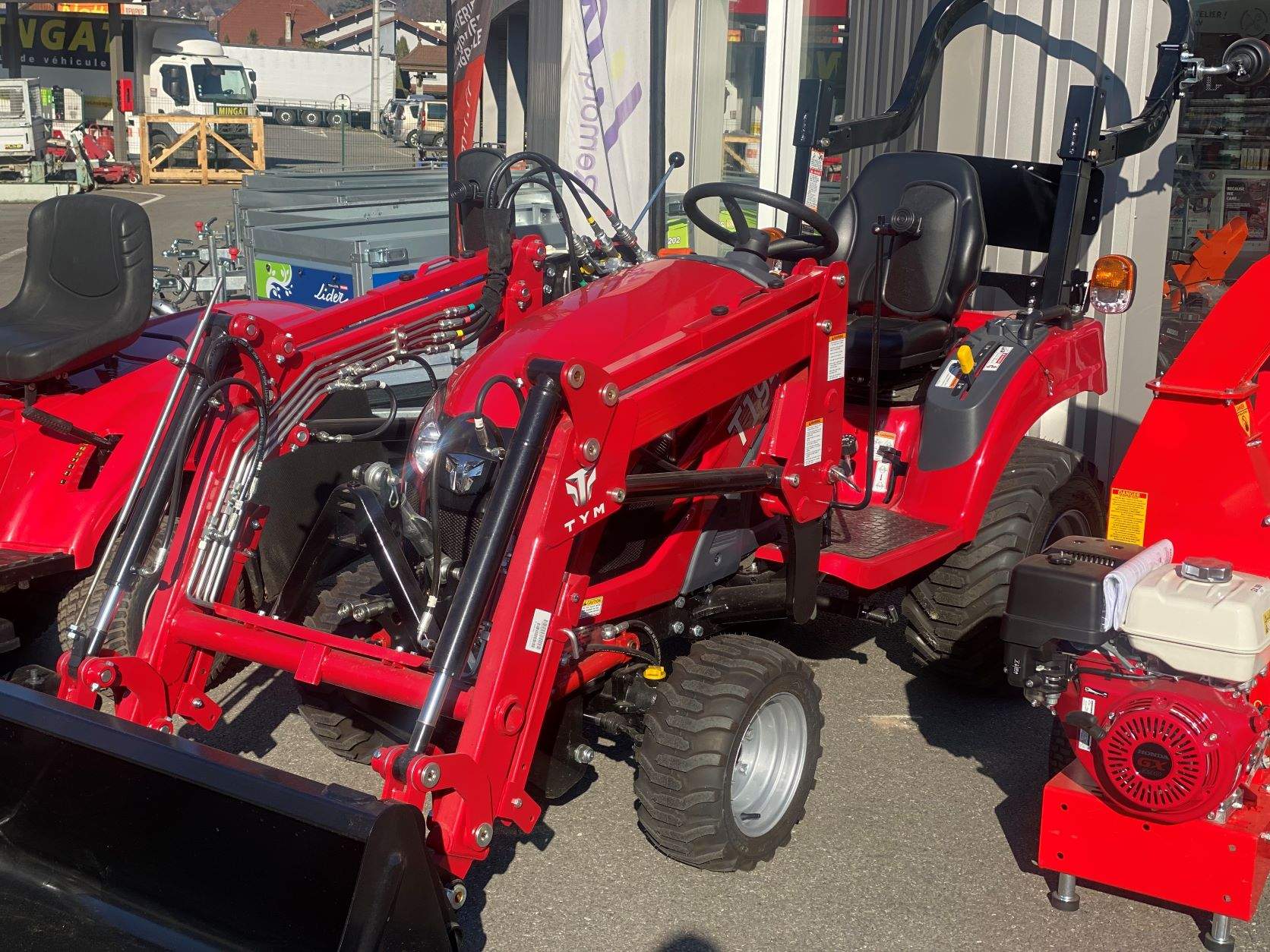 Tracteur TYM 19 CV