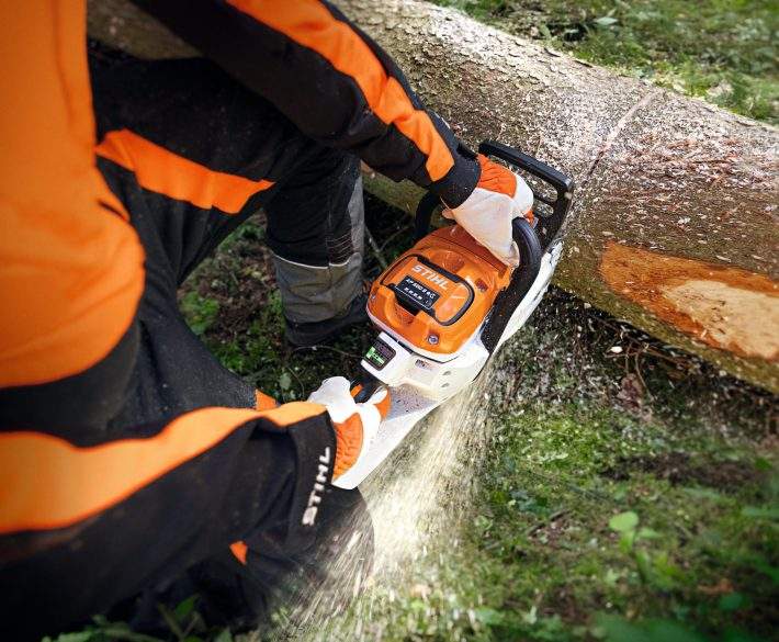 TRONÇONNEUSE STIHL À BATTERIE MSA 300 C-O