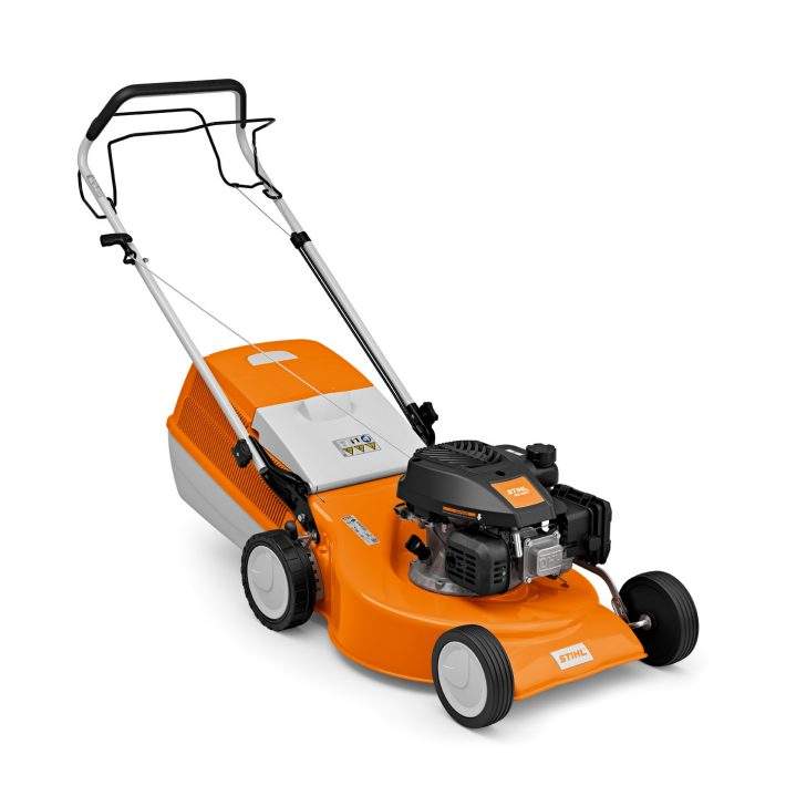 TONDEUSE À GAZON STIHL THERMIQUE TRACTÉE RM 253 T