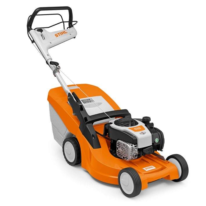 TONDEUSE À GAZON STIHL THERMIQUE TRACTÉE RM 448 VC