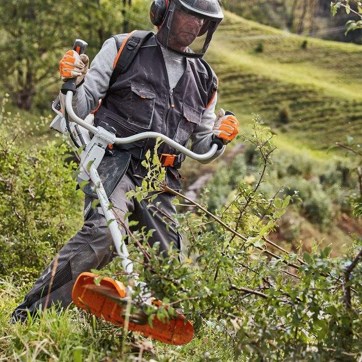 DÉBROUSSAILLEUSE THERMIQUE STIHL FS 311