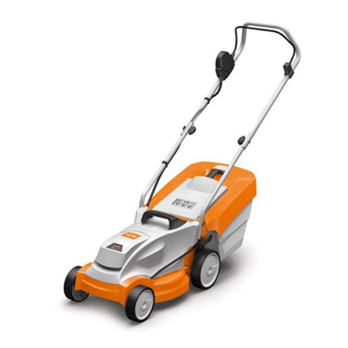 RMA 235  PACK 1 BATTERIE AK20 + 1 CHARGEUR AL 101