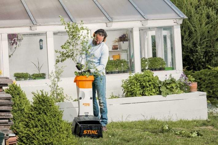 BROYEUR DE VÉGÉTAUX ÉLECTRIQUE GHE 105 STIHL