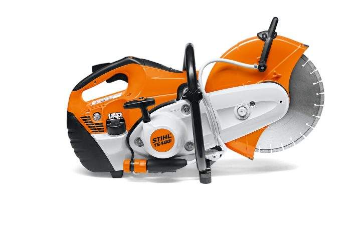 DÉCOUPEUSE À DISQUE THERMIQUE TS 480¡ AVEC DISQUE RESINE DIAMETRE 300MM STIHL