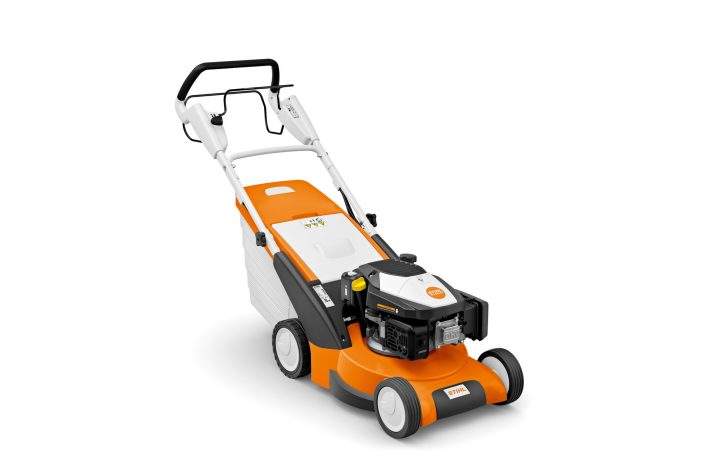 TONDEUSE À GAZON  STIHL THERMIQUE TRACTÉE RM 545.1 VE